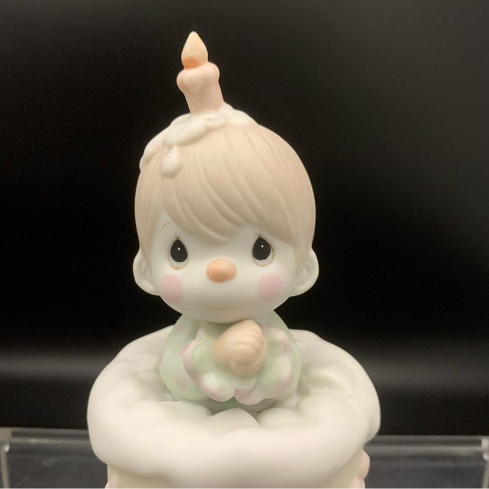 1988 Precious Moments Figurine - Picture 1 of 15